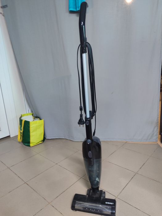 Продам Пылесос с турбо щеткой