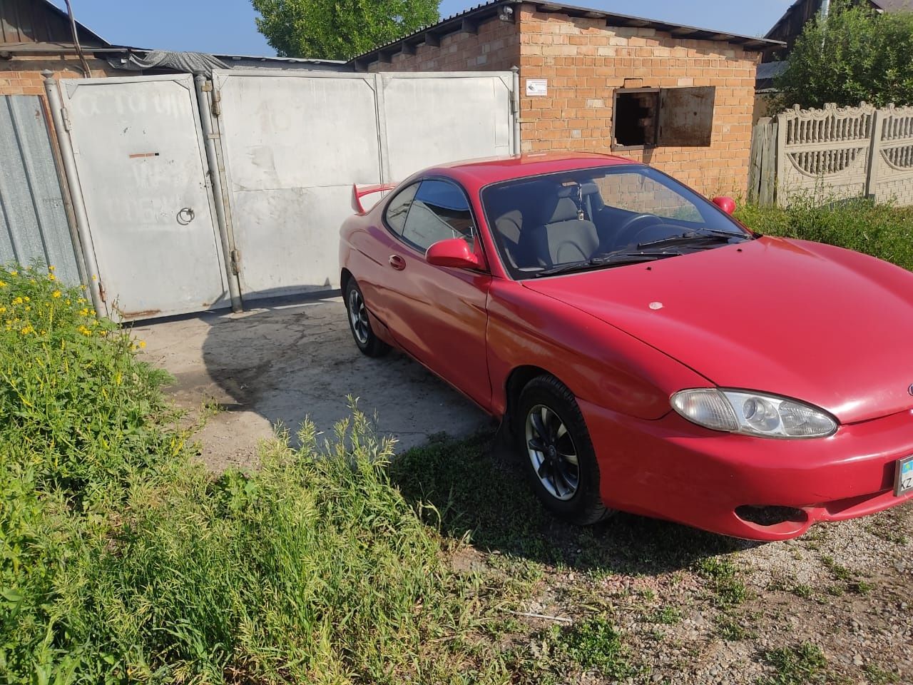 Продам hyundai tiburon