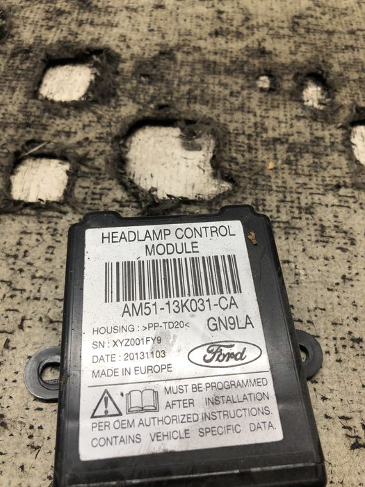 modul lumini ford focus 3 1.0 benzina 2015