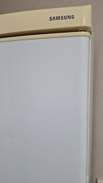 Холодильник рабочий