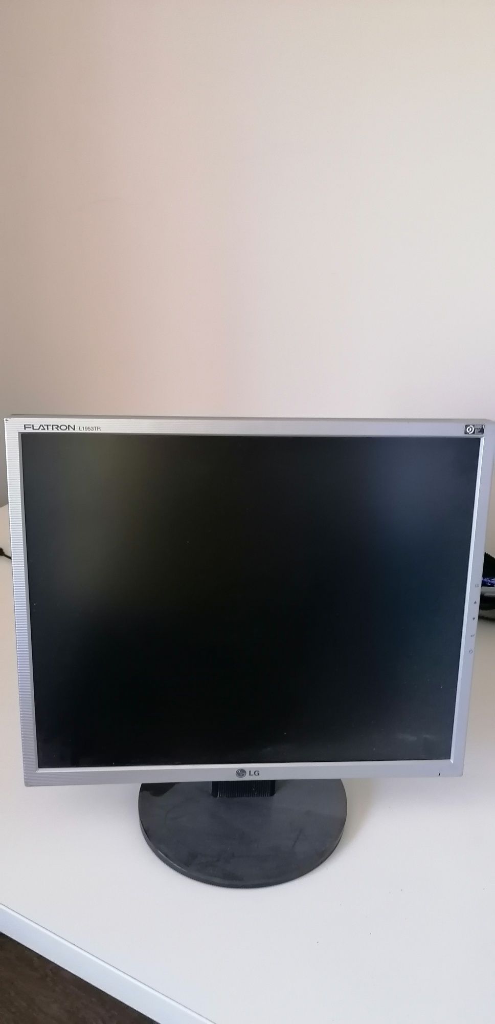 Monitor LCD LG de vânzare