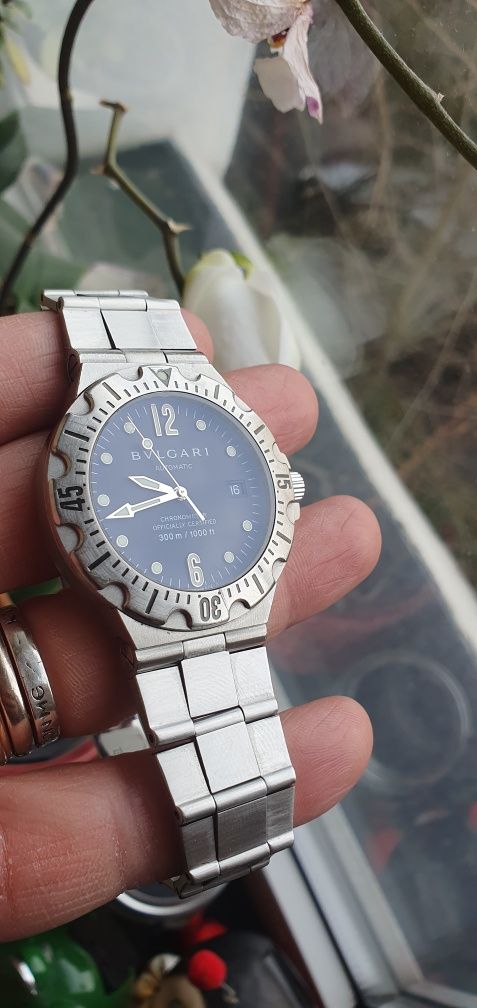 Bvlgari Diagono Scuba schimb Tudor, Omega, Breitling