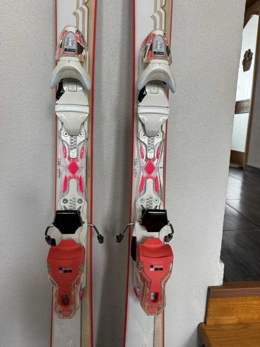 Дамски ски Rossignol Famous 4 комплект с автомати