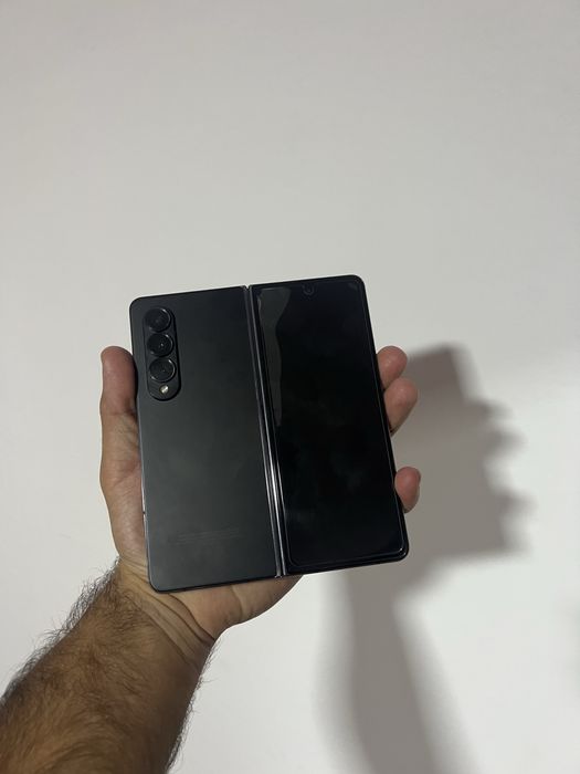 Samsung Galaxy Z Fold 4