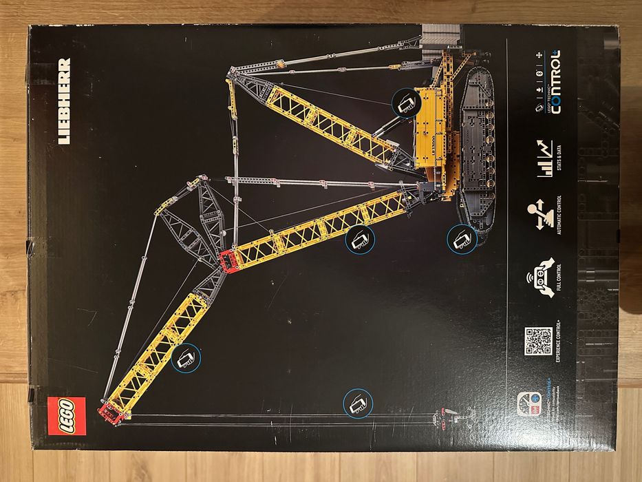 Lego Technic Liebherr LR13000 crane NOU