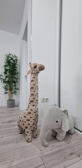 Jucării tip Girafă și Elefant , din pluș, H&M