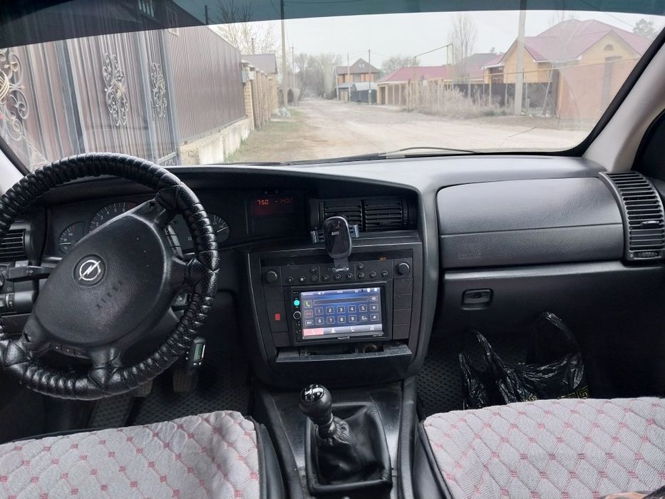 Продам опель омегу