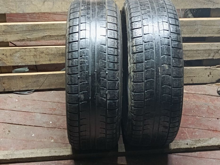 215/60R16 пара состаяние как на фото