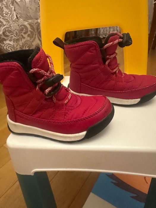 Сапоги детские на девочку