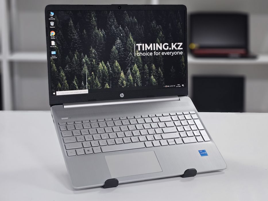 Шикарный офисный Ноутбук HP Laptop 15s - Core i3-1215U/8GB/SSD 256GB