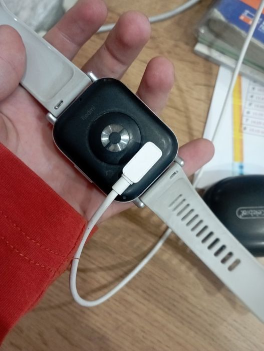 Часы redmi watch