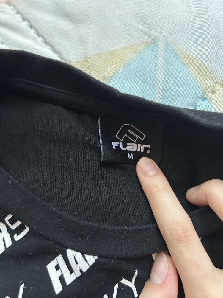 Рокля M на Flair