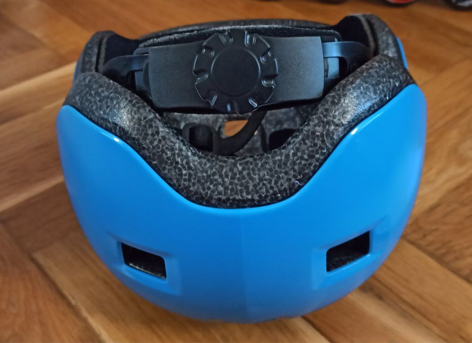 Детски ролери + каска + протектори