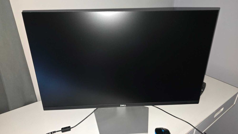 Монитор LED IPS Dell 27"