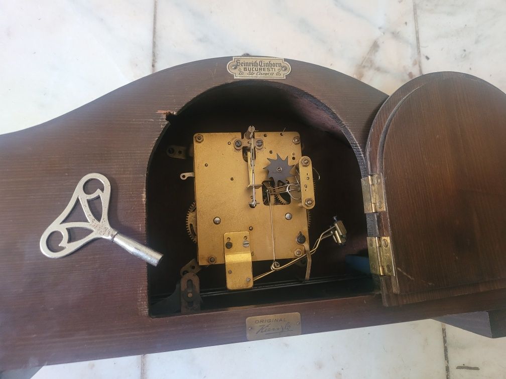 Ceas șemineu vechi