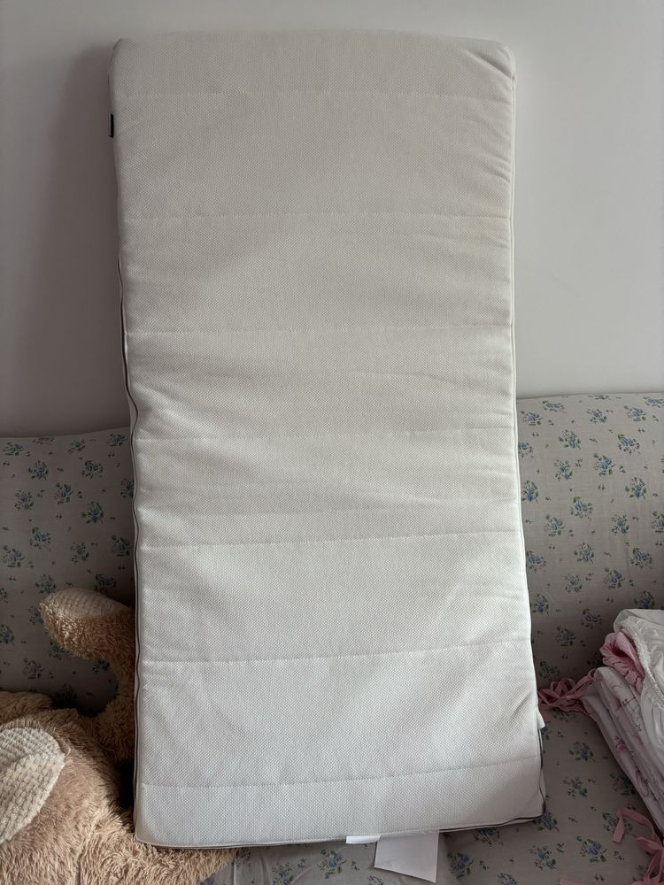 Saltea patut ikea