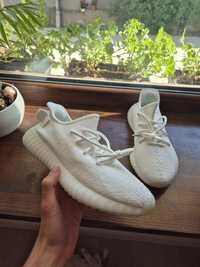 Yeezy 350v2 Cream 42