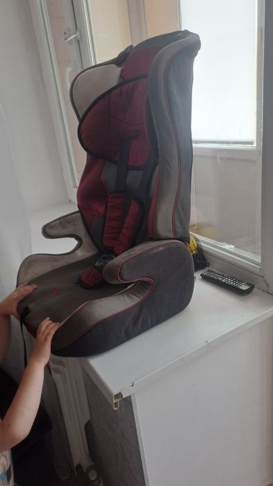 Детское авто кресло.