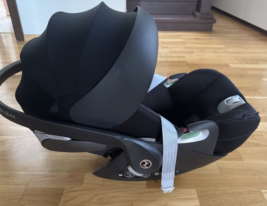 Vand scoica auto Cybex Cloud T Plus