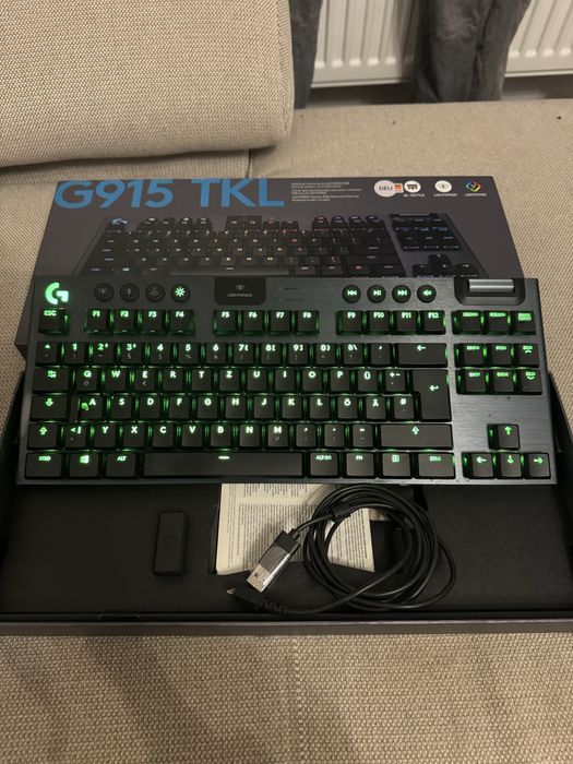 Logitech G915 TKL