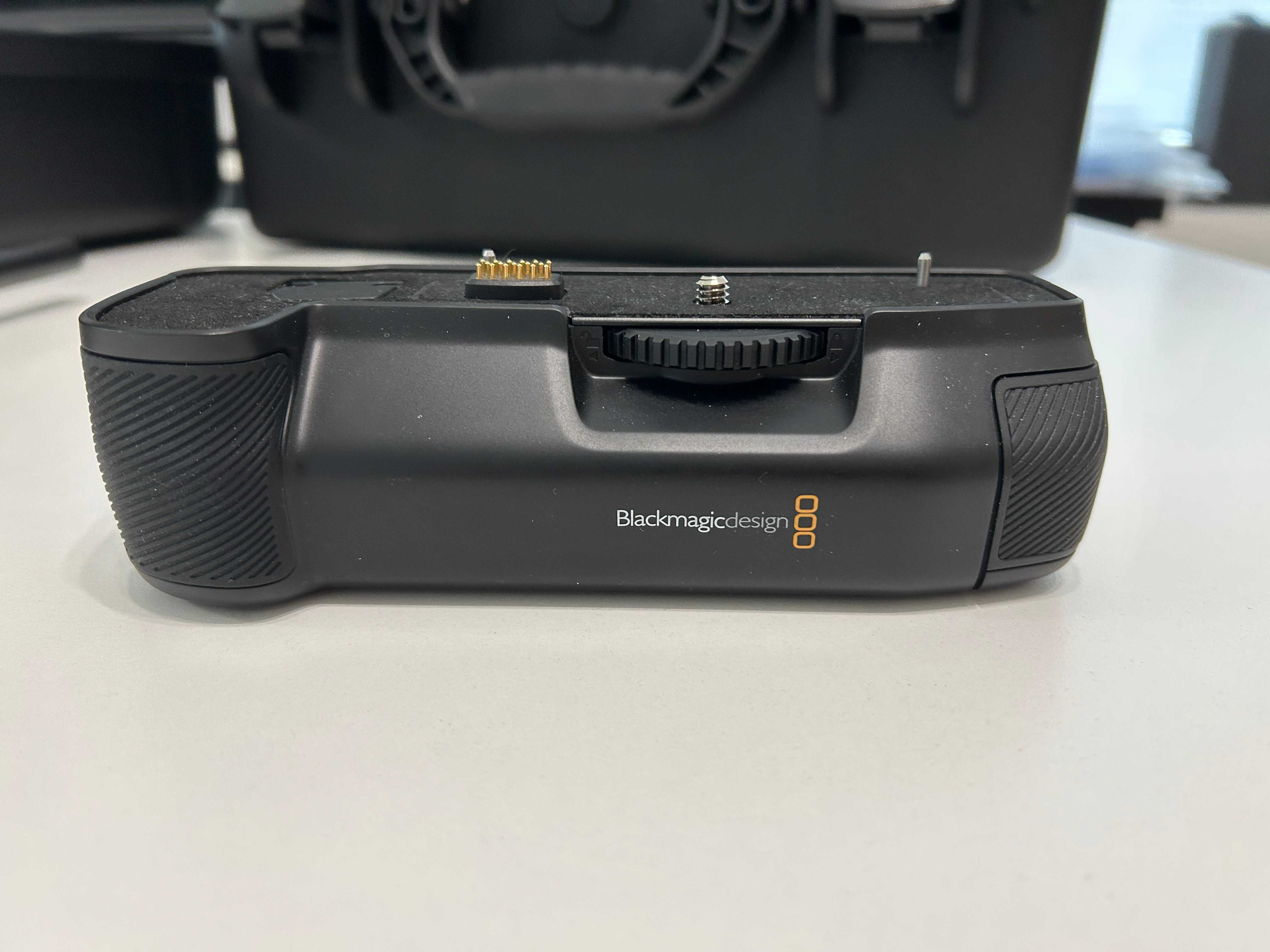 Blackmagic Design Cinema Camera 6K (Комплект, Rig)