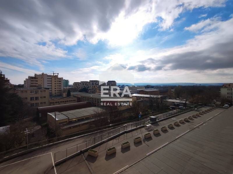 Двустаен, ексклузивен, югоизточен апартамент за продажба, в нов жилище