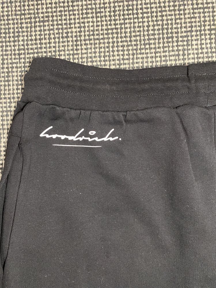 Pantaloni Hoodrich