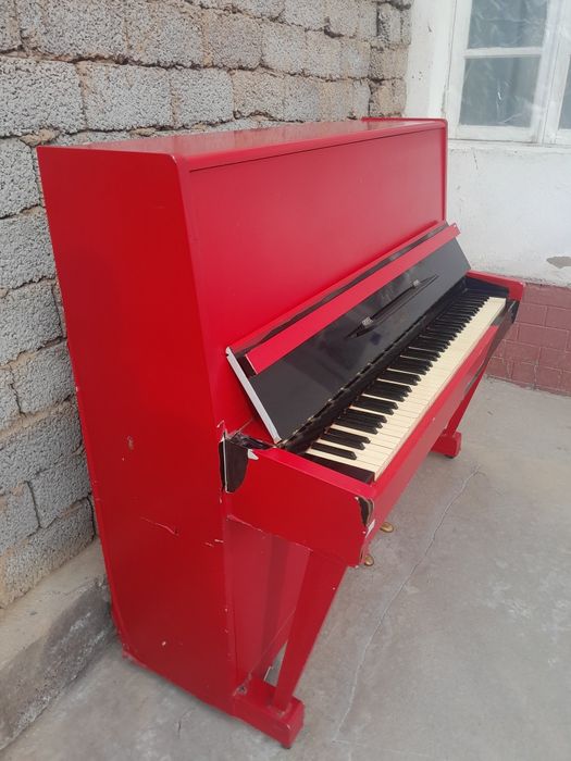Pianina sotiladi
