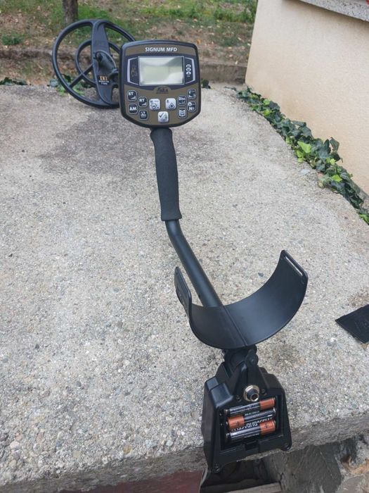 Металдетектор Signum MFD