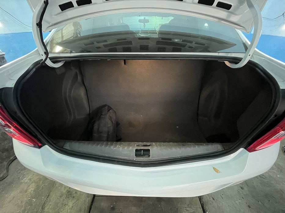 Kobolt avtomat 4 pok metan salondan olib xaydalgan