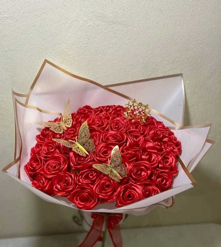 Розы из атласных лент/ Доставка вечных цветов Актобе