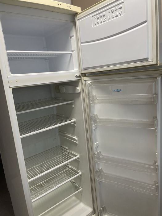 FrigiderArtic in stare buna
