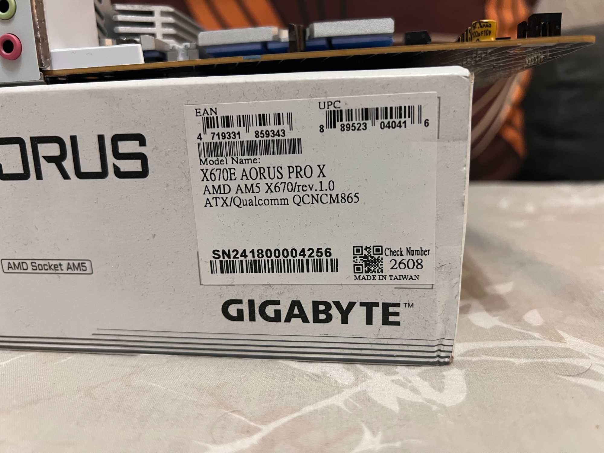 Gigabyte X670E Aorus Pro X