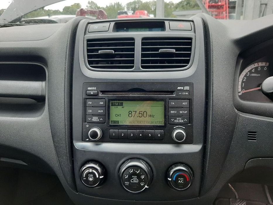 Usa stanga spate Kia Sportage 2010 Suv 2.0 CRDI