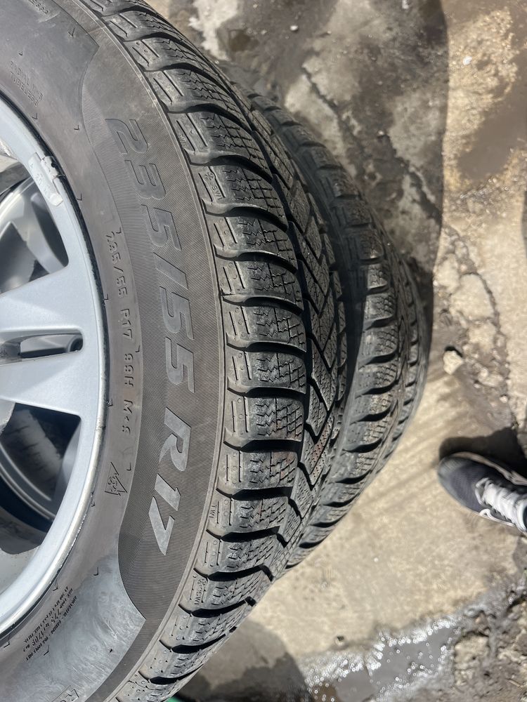 Гуми 235 55 17 Pirelli