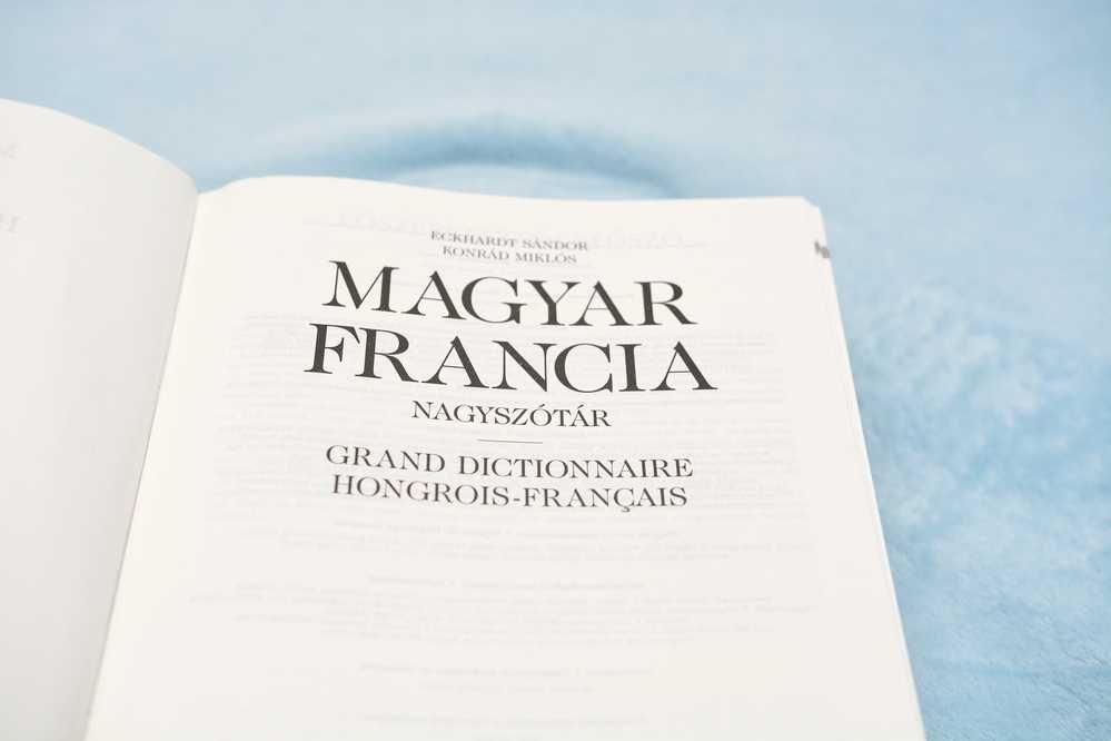 Dictionar Maghiar Francez - Grand dictionnaire Hongrois - Francais