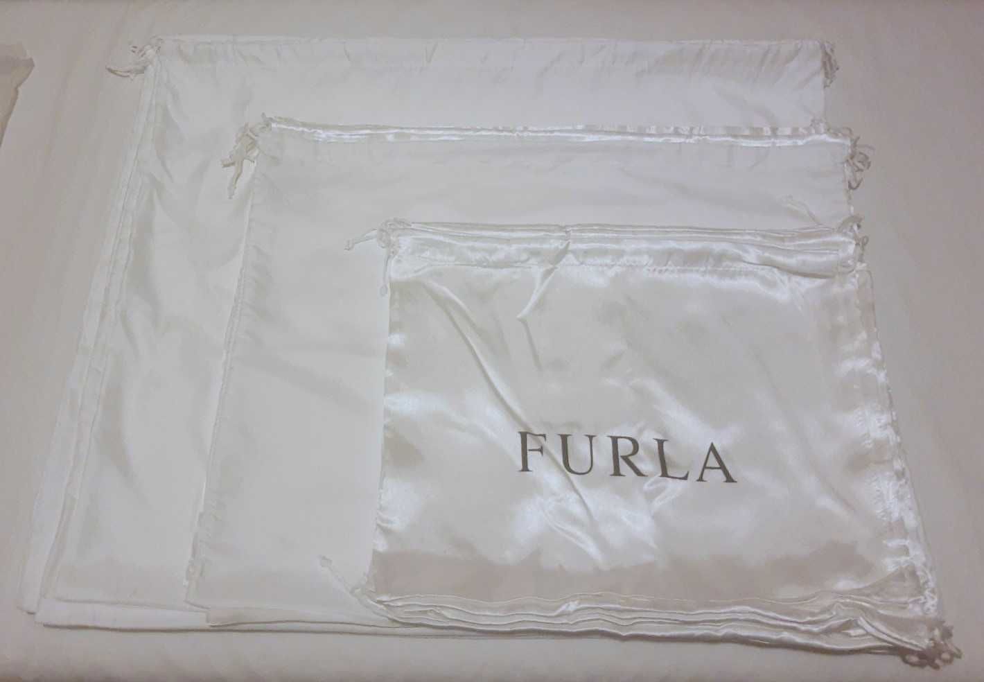 Furla - Противопрахови торби