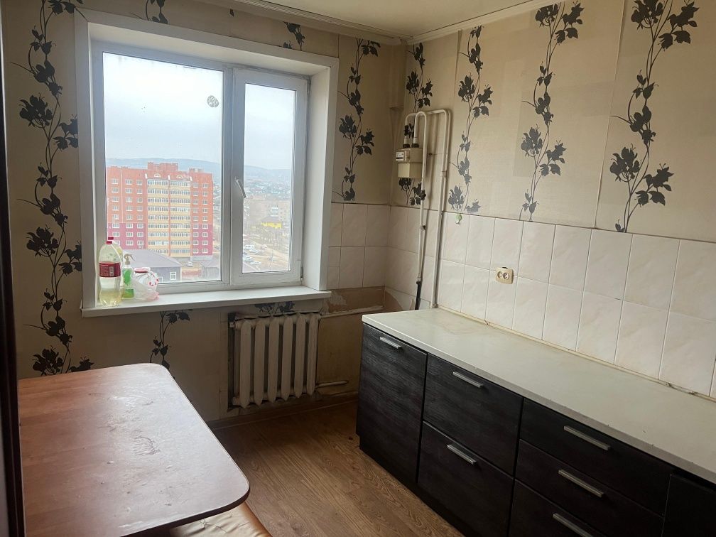 Срочно ухоженную 2х комнатную квартиру в мкр Боровской