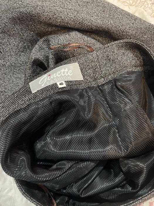 Costum dama fusta si sacou