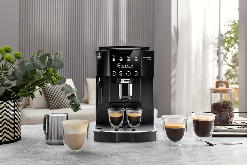 Vând Espressor Automat DeLonghi Magnifica Start ECAM 220 nota 10\10