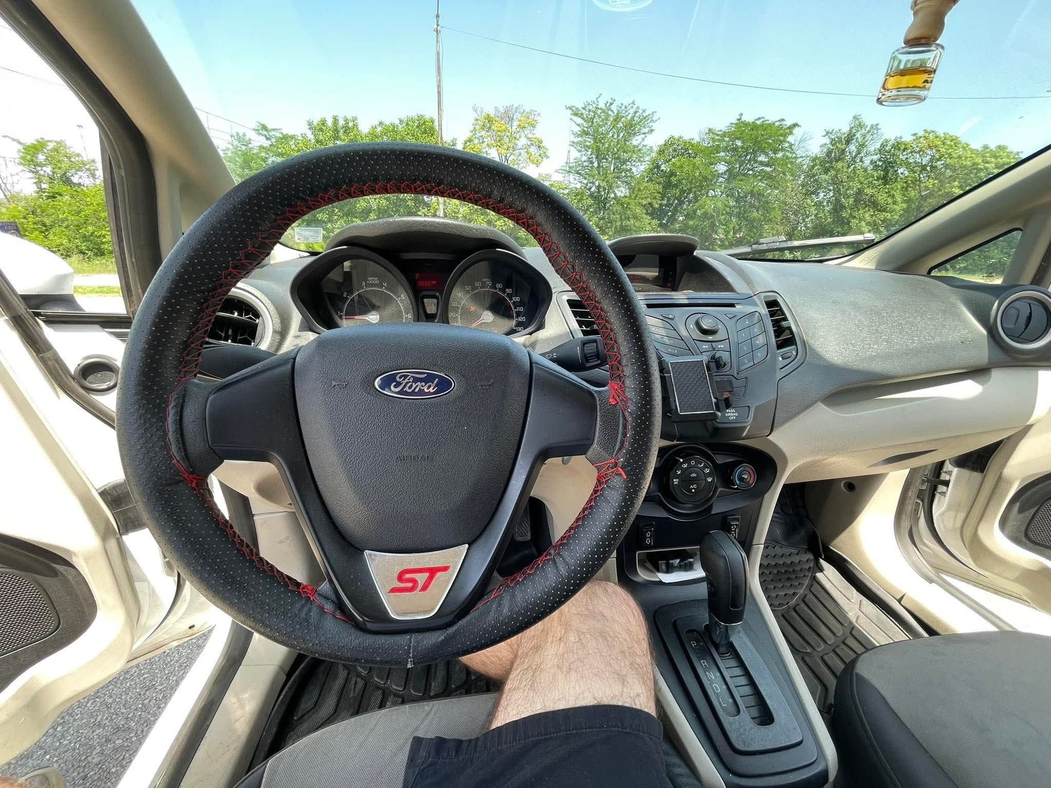 Ford Fiesta 1.6 Sedan