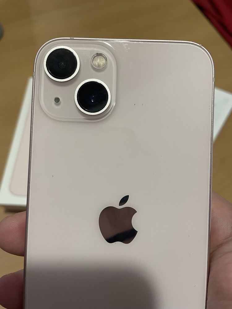 Apple iPhone 13 - 128 GB - Pink