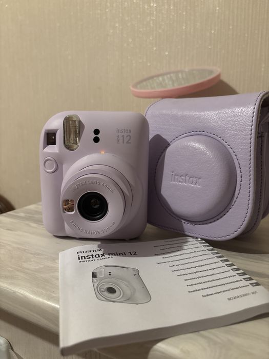 (Фотоопара) Instax mini 12