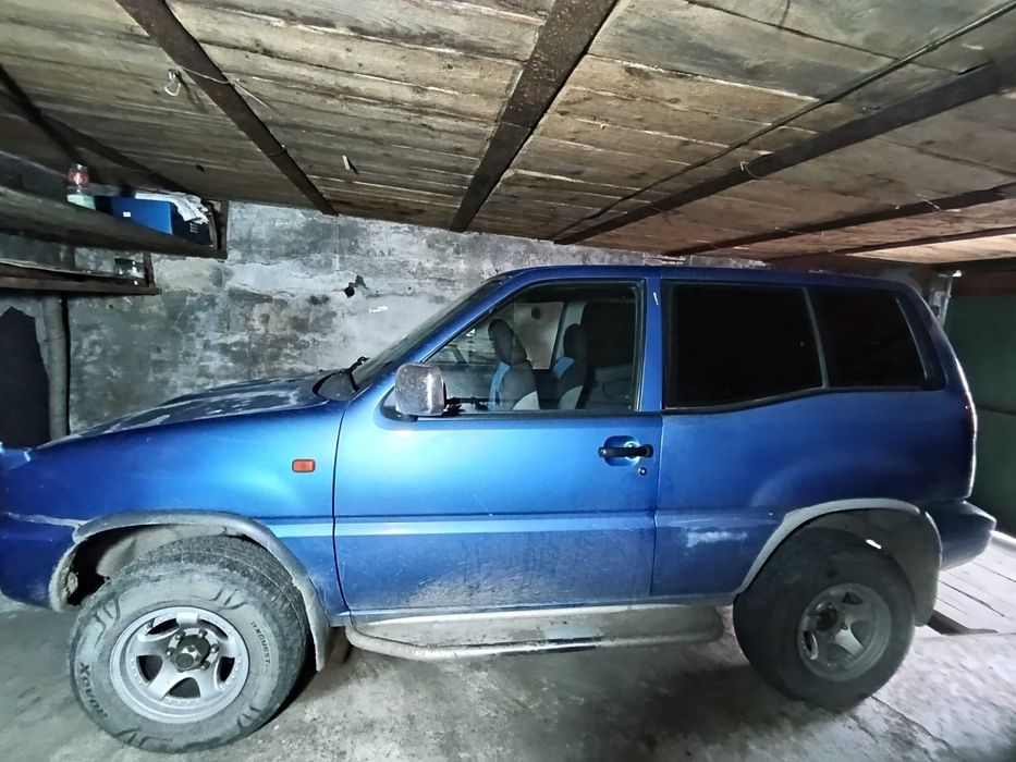 Продам Nissan Mistral 1996 года