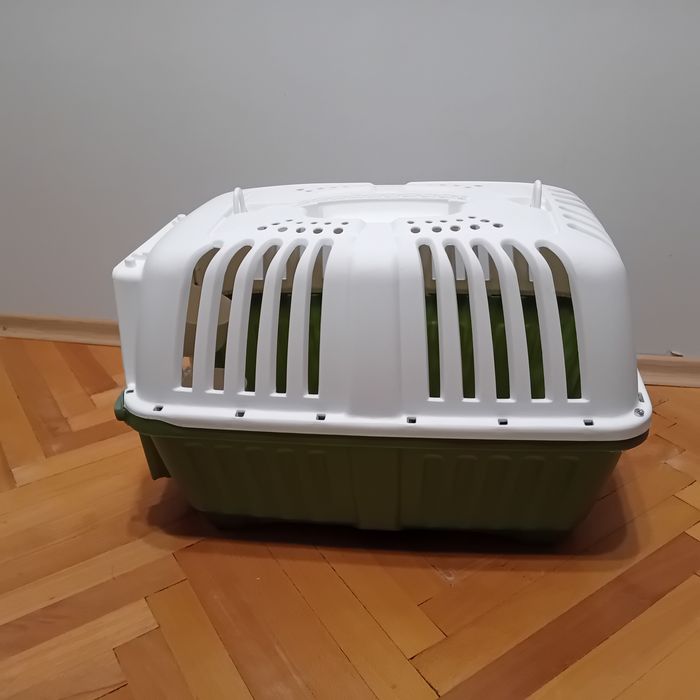 Транспортна клетка за пренасяне на дребни животни