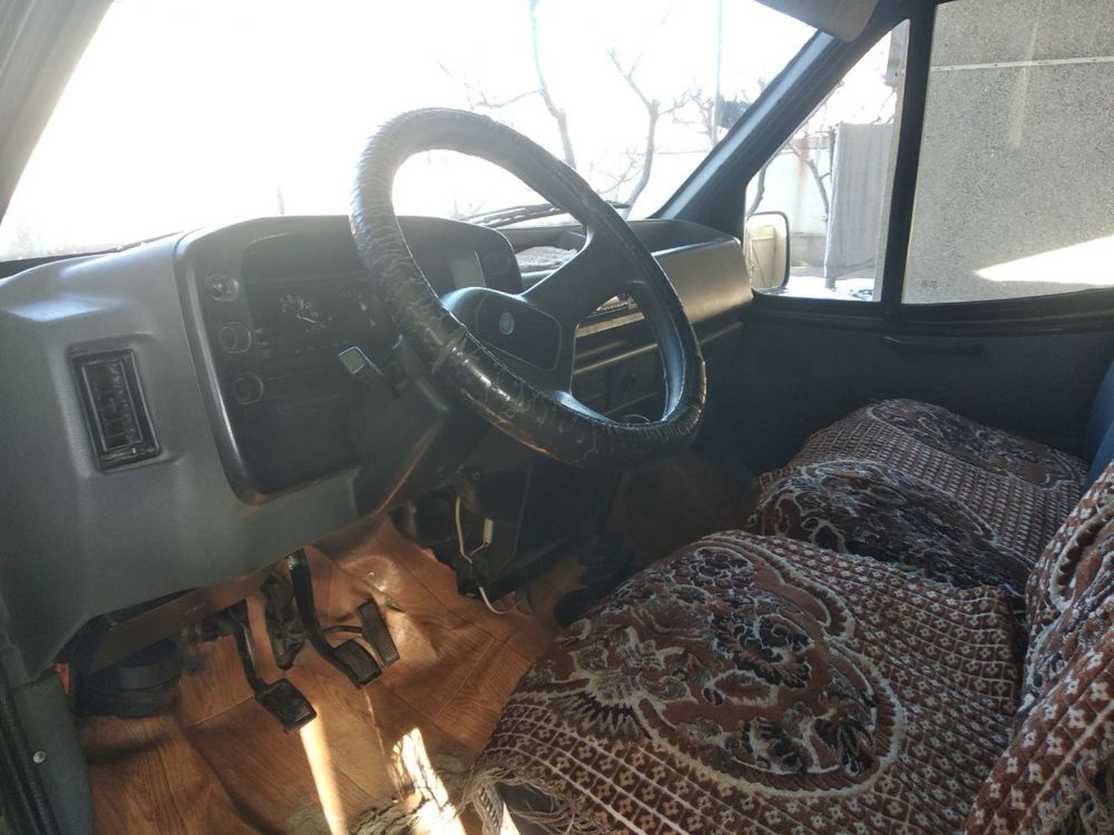 Продаётся Ford Transit 1990 года