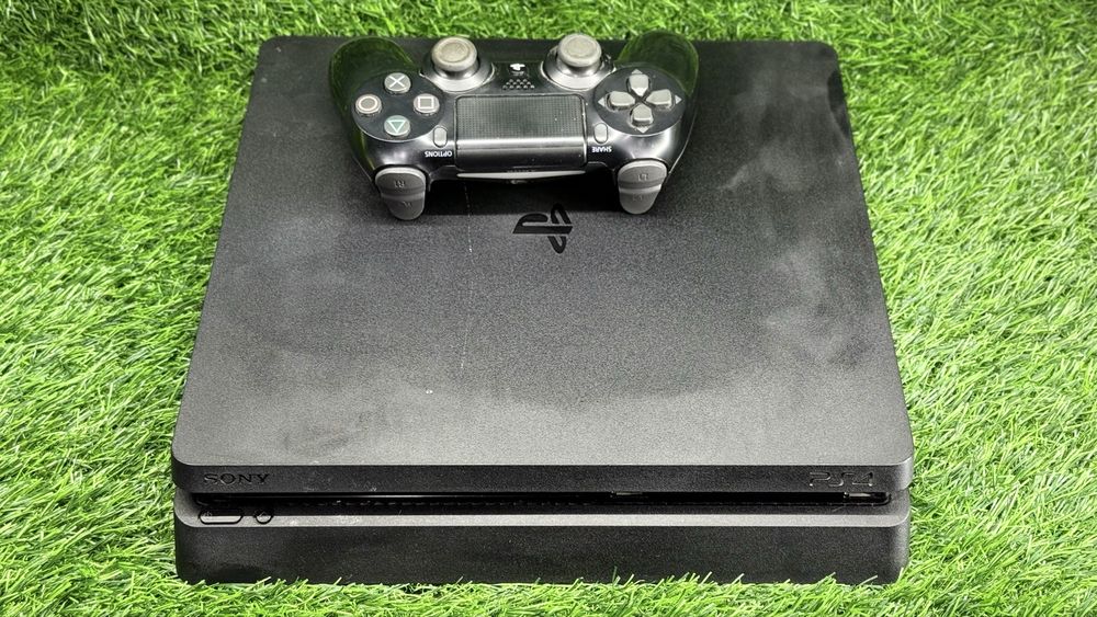 PlayStation 4 Slim , 1джойстик / Плестейшен 4 Слим , 1джойстик