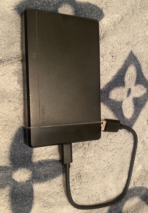 Внешний жесткий диск