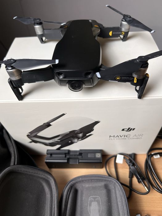 Drona DJI Mavic Air Fly More Combo Full Box
