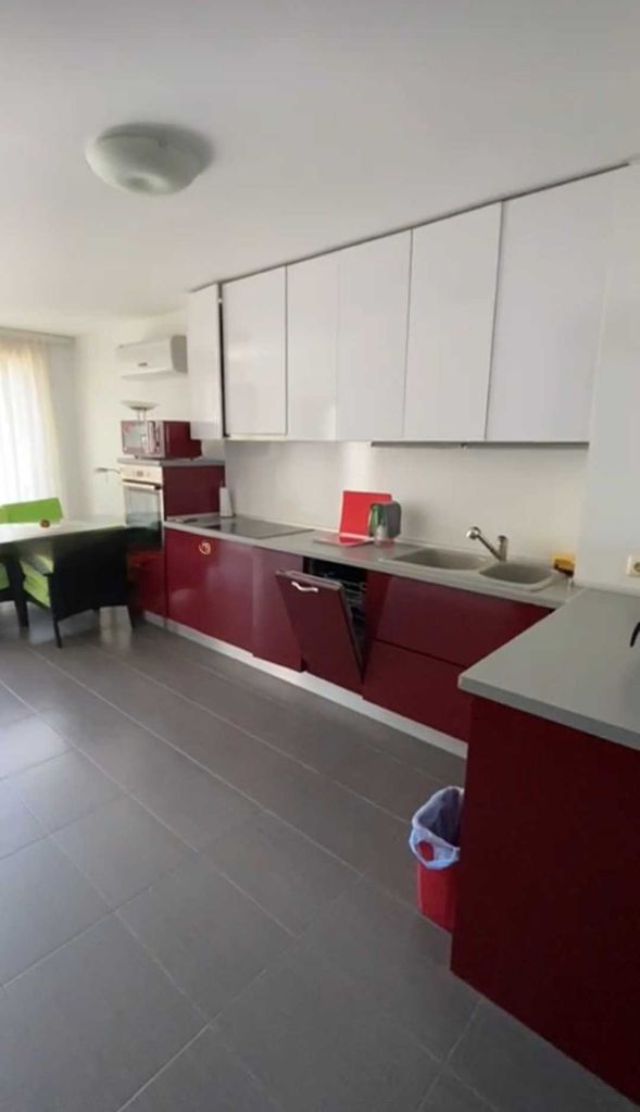 Продава се Тристаен апартамент в Поморие - 111 кв.м за 864 €/кв.м - Снимка #1